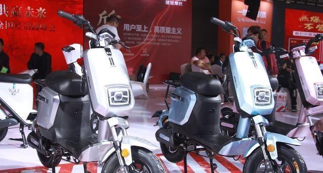 解析1000 台到 4000 台电动车的差异 规模化与个性化的较量